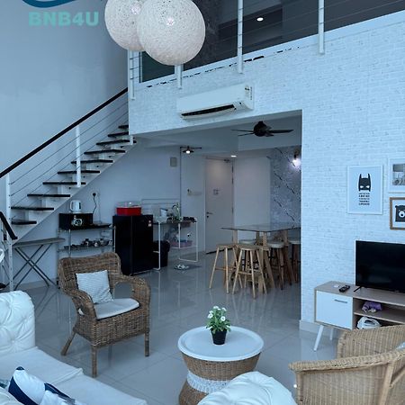 Duplex Seaview Comfort Stay In City By Iz George Town Eksteriør bilde